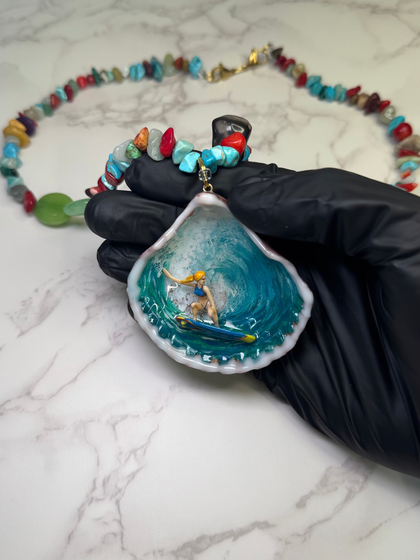 The lone Surfer Shell Necklace - Encapsulated in Real Shell with UV Resin
