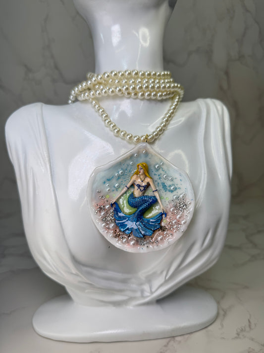 The Sapphire Mermaid – Keeper of the Blue Horizon