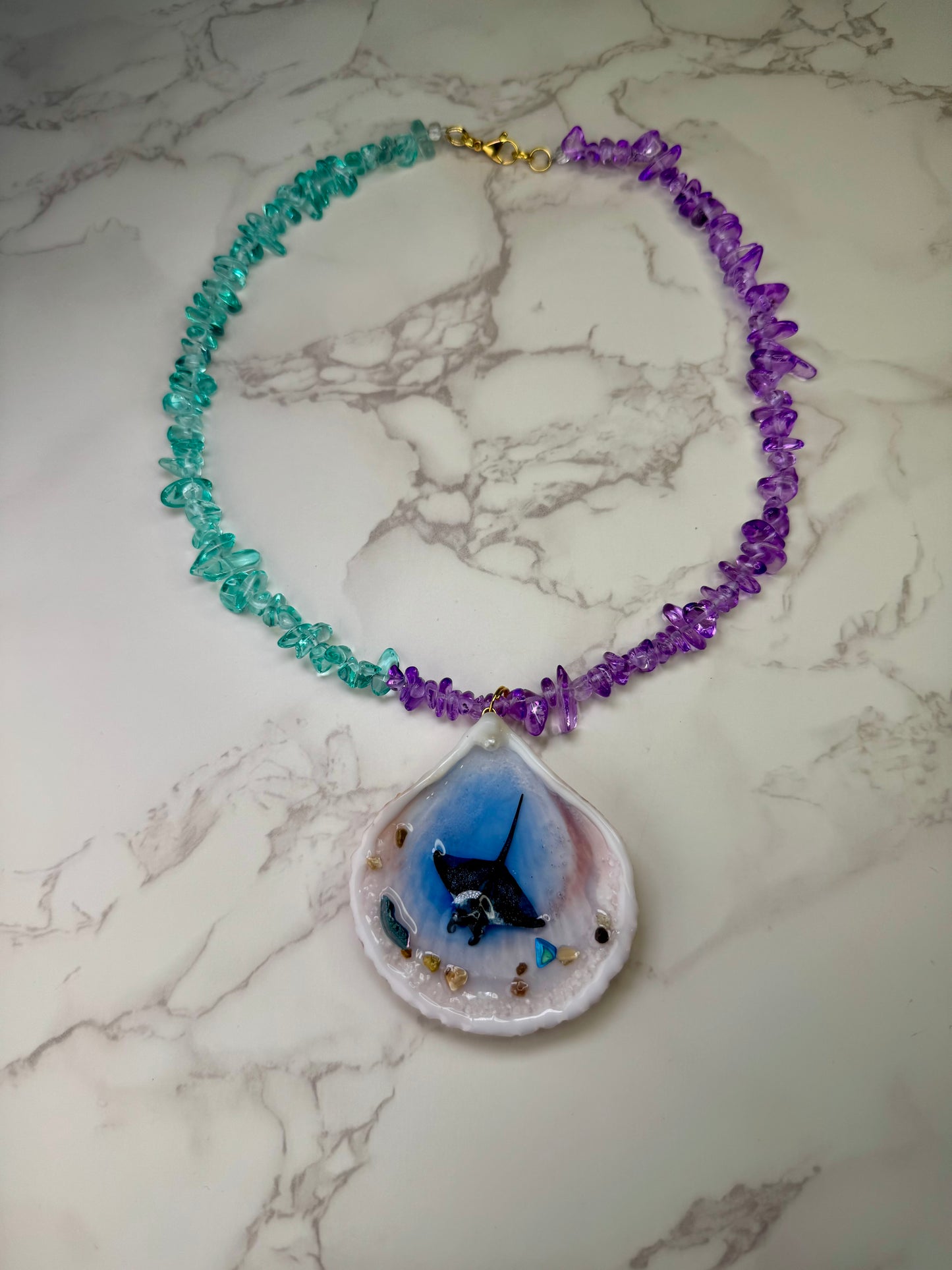 The Deep Horizon – Manta Ray of the Twilight Sea