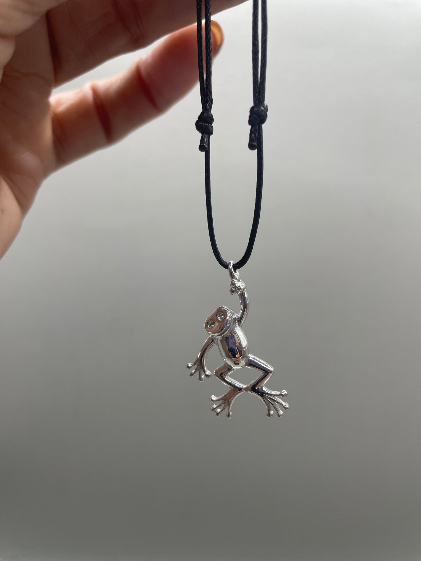 Friendly Hanging Tree Frog Necklace