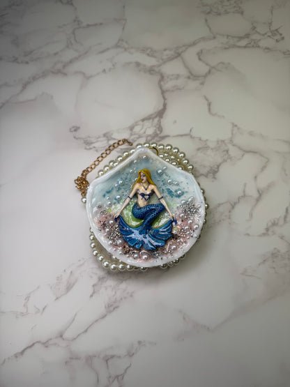 The Sapphire Mermaid – Keeper of the Blue Horizon