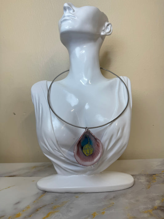 Beautiful Single Sting Ray Necklace Resin‑Encased Shell Collection Shell Necklaces, Epoxy Resin Necklace