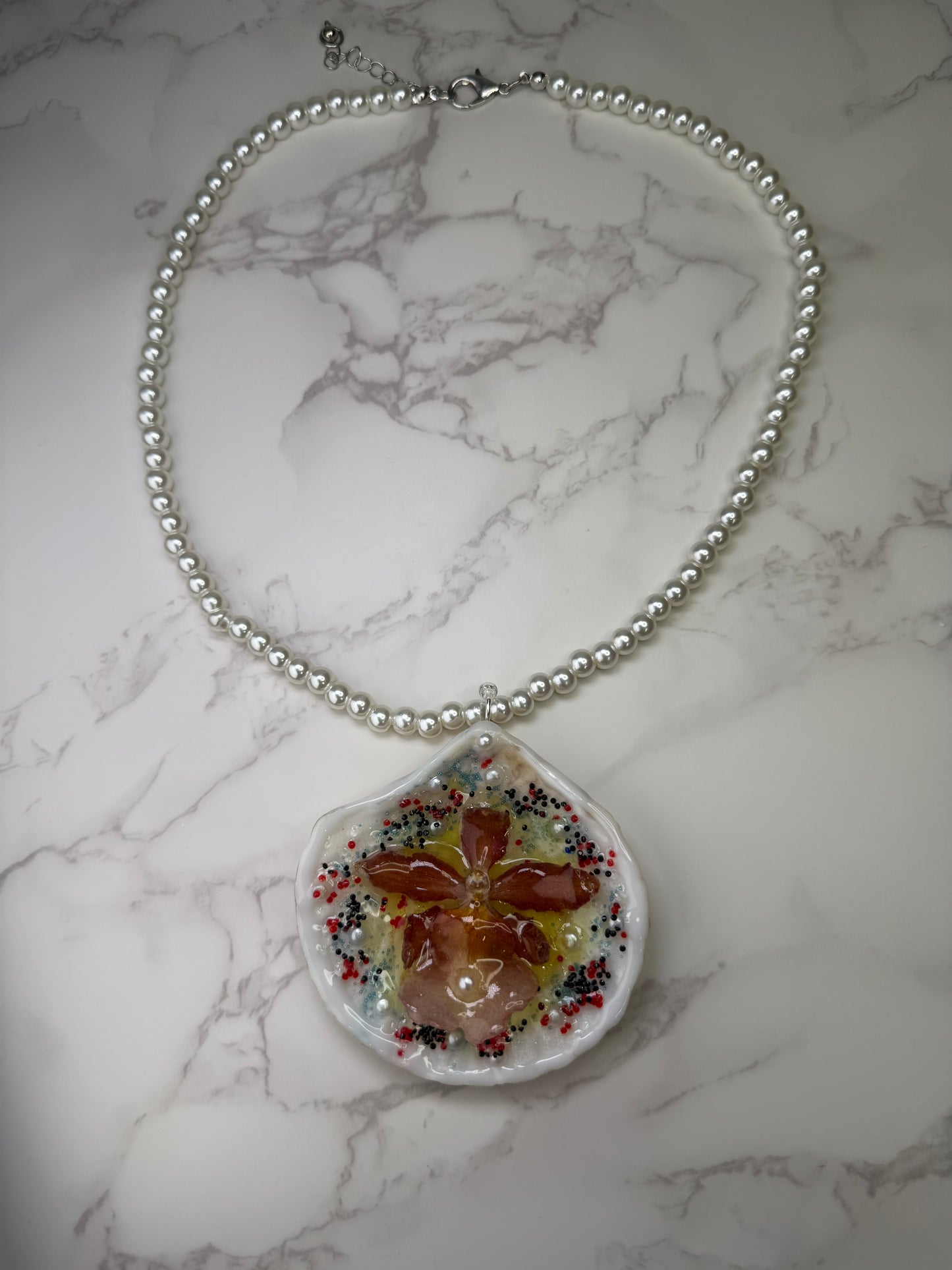Cattleya Mini Orchid Seashell Necklace