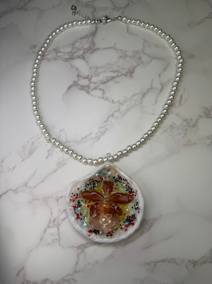 Cattleya Mini Orchid Seashell Necklace