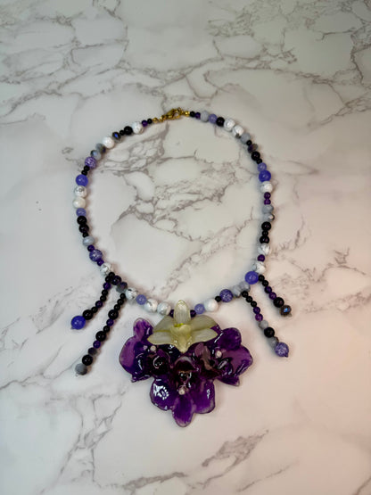 Abril Quadruple Purple Orchid Necklace - Real Orchid Necklace – Natural Flower Preserved in Resin