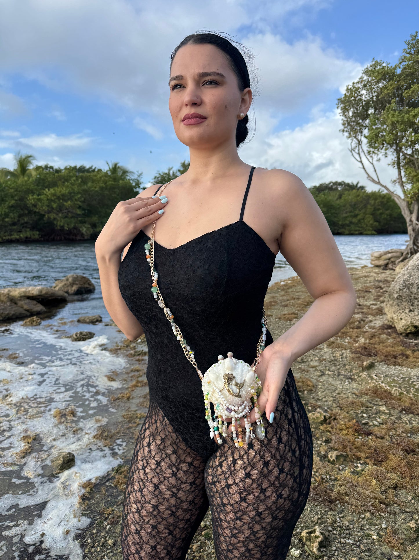 Aqua-Mermaid Seashell Treasure Purse