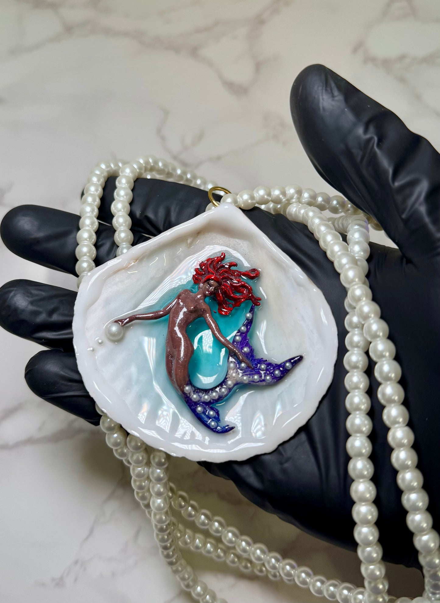 Morena Mermaid Necklace Handmade Brown-Skinned Mermaid Necklace Encapsulated in Real Shell with UV Resin on Pearl Strand