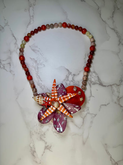 Flor De Concha Natural Starfish Ocean Pendant – Encapsulated in UV Resin with Marine Elements.