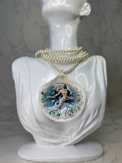 The Frost Mermaid – Pearl Queen of the Deep