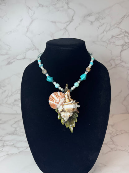 4 Natural green Leaf Preserved in resin with sea shells with Beautiful Scarf & leather necklace