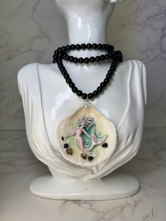 December Icy Pink Mermaid Sea Shell Necklace – Mermaid in Shell with UV Resin