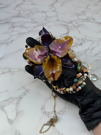 Aurora Carnival Cattleya Golden Cattleya Orchid Necklace – Purple Iridescent Petals & Multicolor Crystal & Gemstone Beads