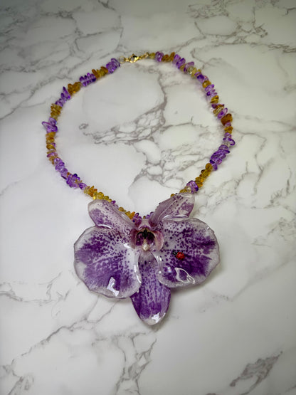The Garden Whisper – Orchid & Ladybug Charm