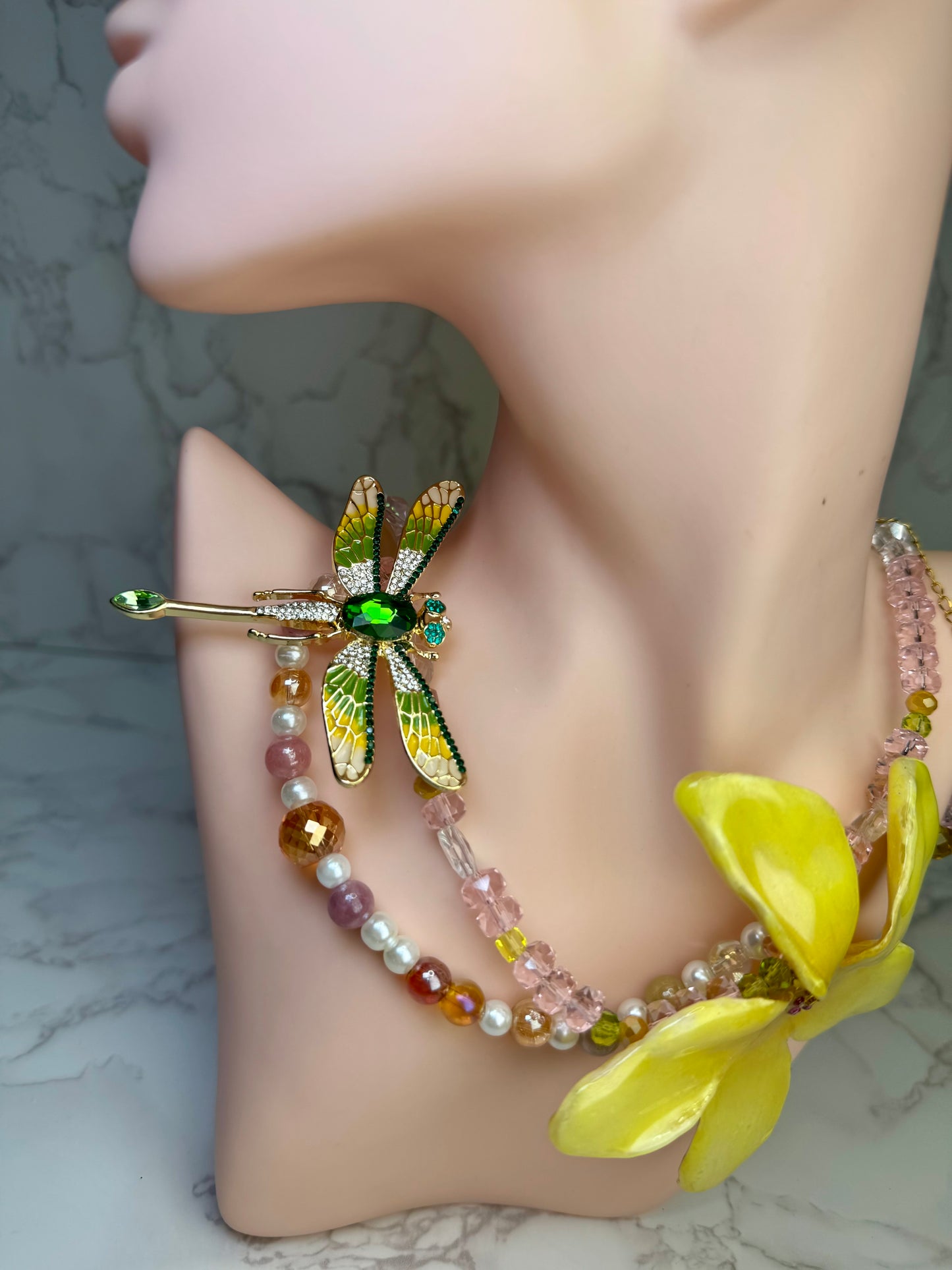 Thalía Golden Dragonfly Yellow Plumeria with Dragonfly – Clear Crystal Necklace | Handmade Floral Jewelry