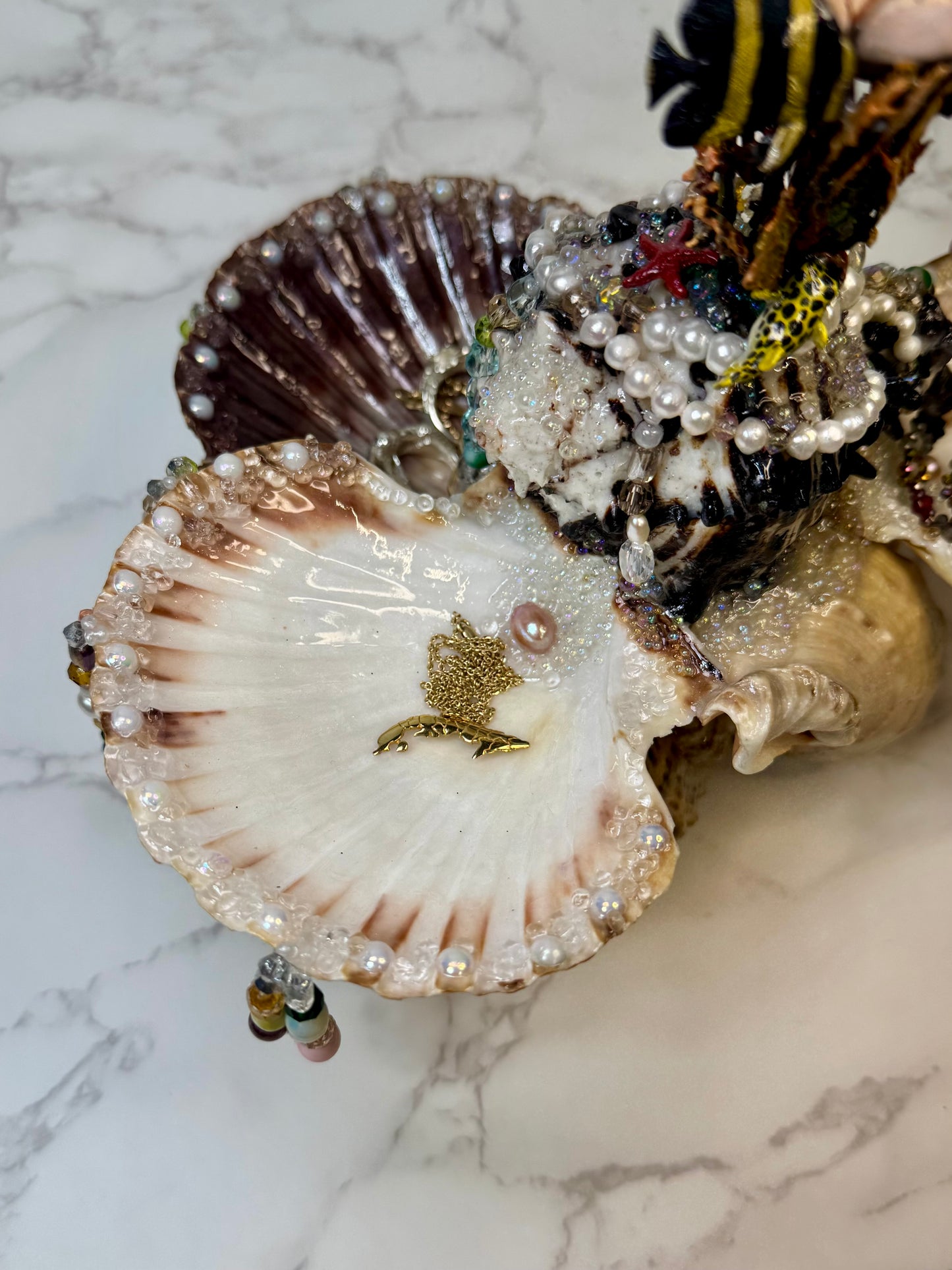 Natural Seashell Jewelry Box | Handmade Coastal Decor with Metal Pieces and Freshwater Pearls