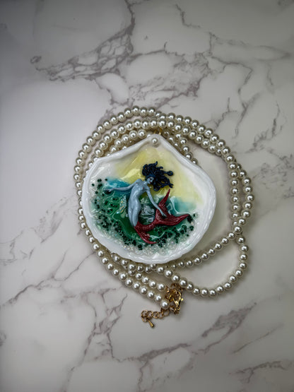 Austra  Mermaid Sea Shell Necklace  – Mermaid in Shell with UV Resin