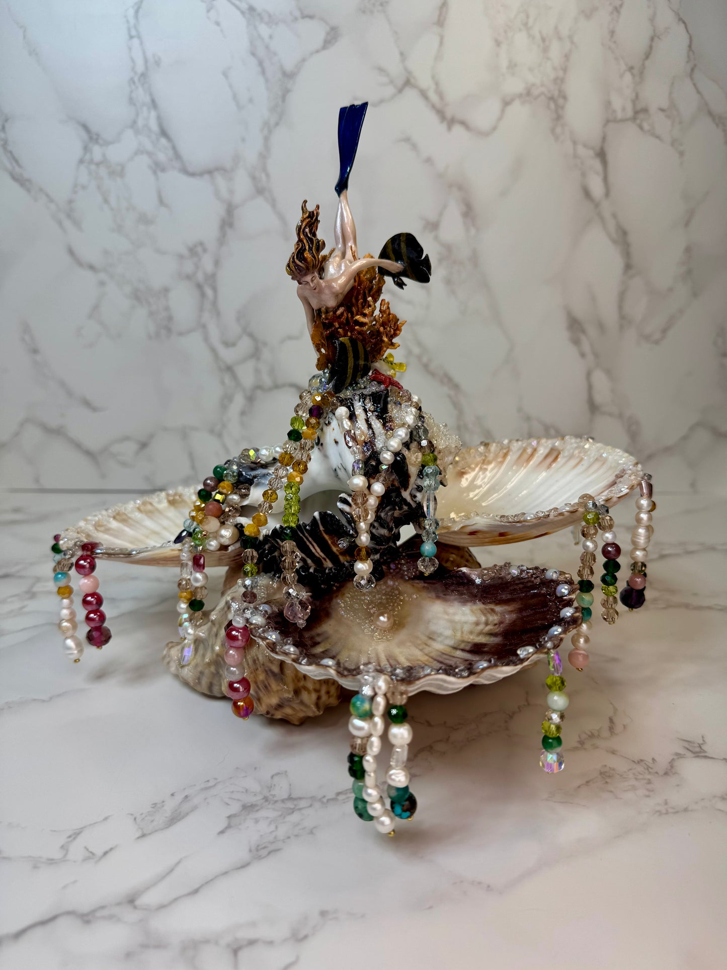 Natural Seashell Jewelry Box | Handmade Coastal Decor with Metal Pieces and Freshwater Pearls