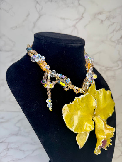 Amor Yellow Real Cattleya Orchid Necklace | Handmade Flower Jewelry | Botanical Statement Pendant