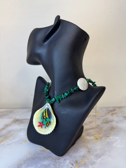 Spadefish With Green Glass Crystals Necklace Resin‑Encased Shell Collection Shell Necklaces, Epoxy Resin Necklace