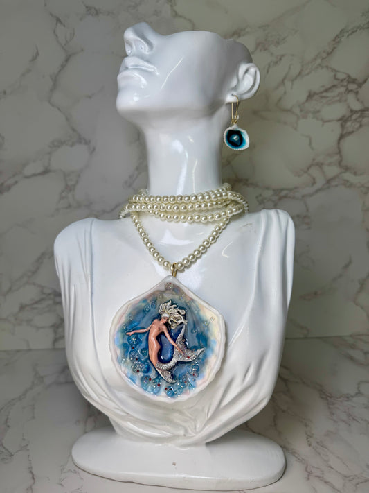 Luna Mermaid Sea Shell Necklace Set – Mermaid in Shell with UV Resin