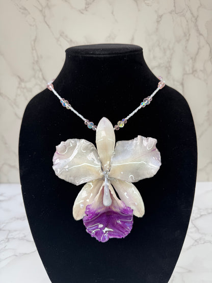 Blush Crystal Cattleya White & Light Purple Cattleya Orchid Necklace – Clear & Pink Crystal Beaded Jewelry