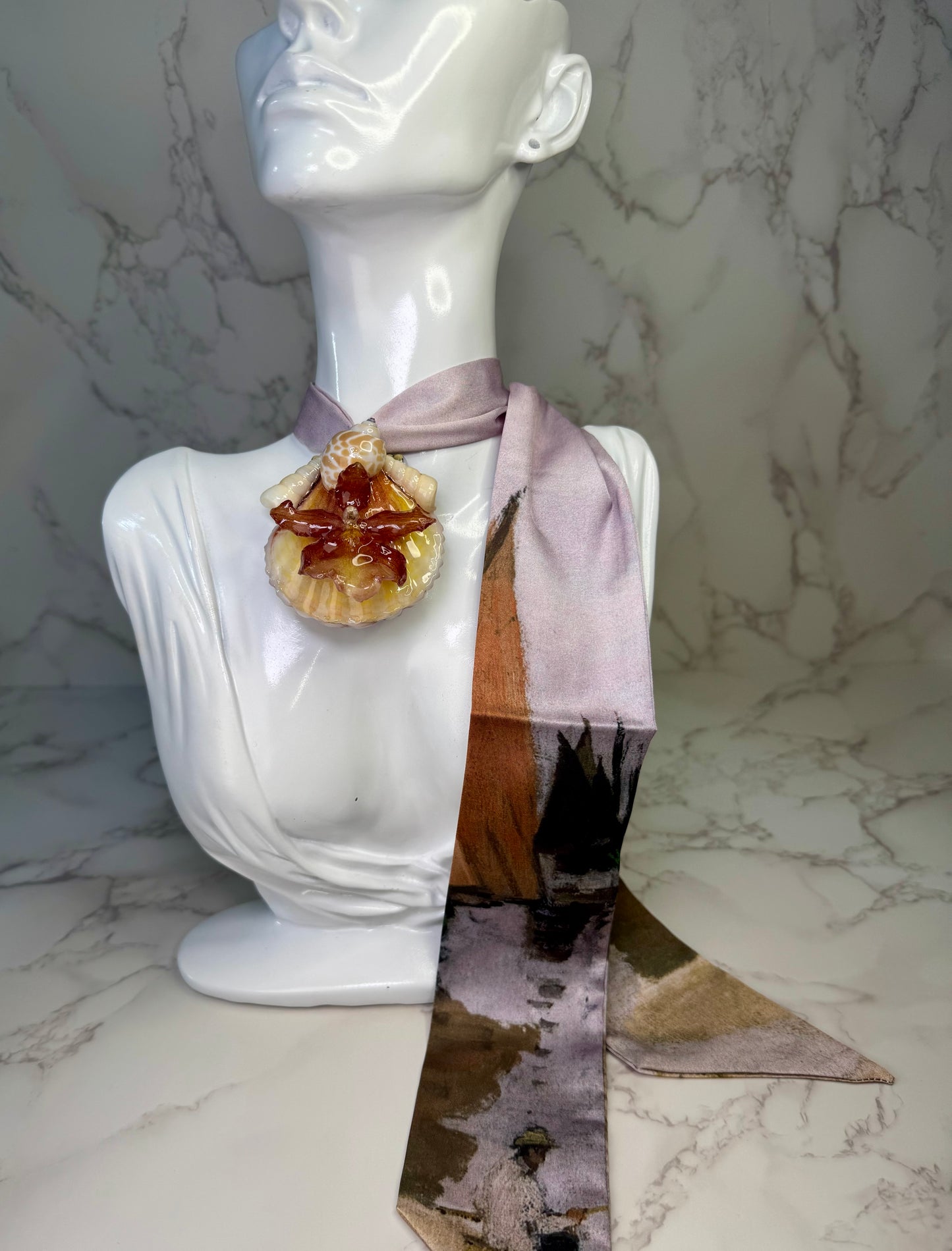 The Blush Tide – Seashell & Mini Cattleya Elegance