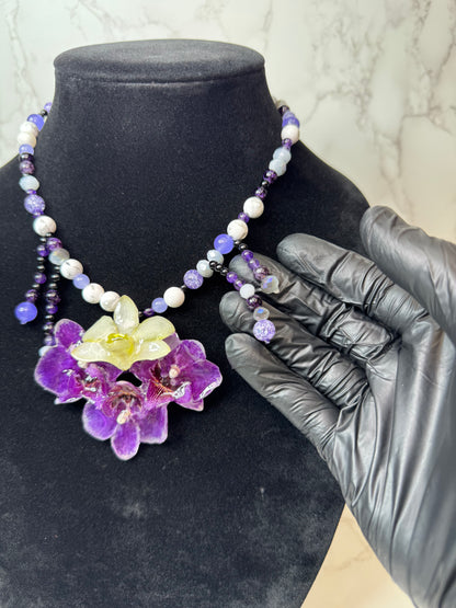 Abril Quadruple Purple Orchid Necklace - Real Orchid Necklace – Natural Flower Preserved in Resin