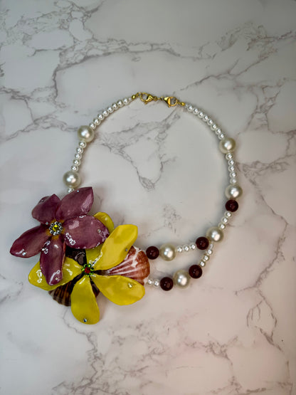 Lina Real Seashell & Preserved Flower Necklace | Handmade Ocean & Botanical Jewelry