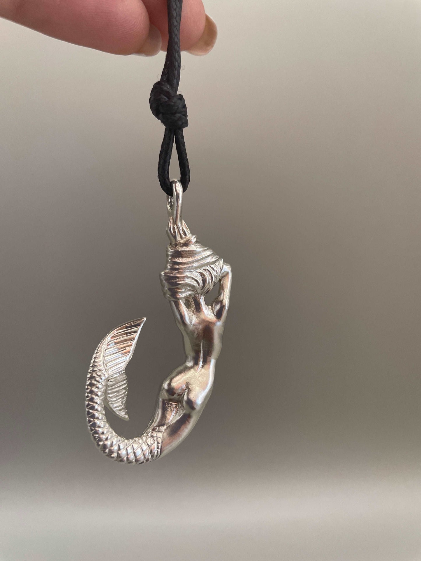 Mermaid 3D Pendant - Lluch Jewelry