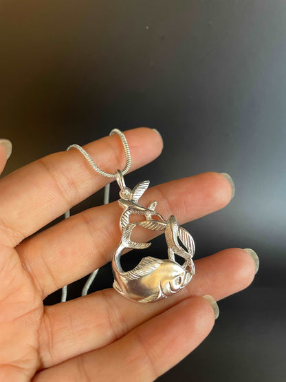 Mahi Mahi & Flying Fishes Necklace - Lluch Jewelry