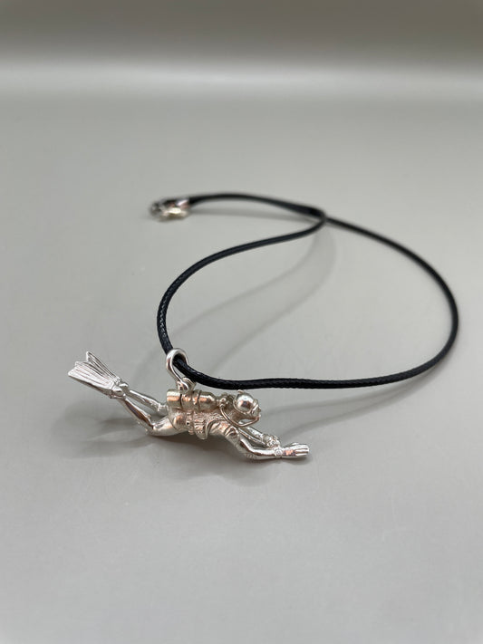 Scuba Diver Necklace, Handcrafted 3D Design Pendant in 925 Sterling Silver. Perfect for Scuba Diving Lovers