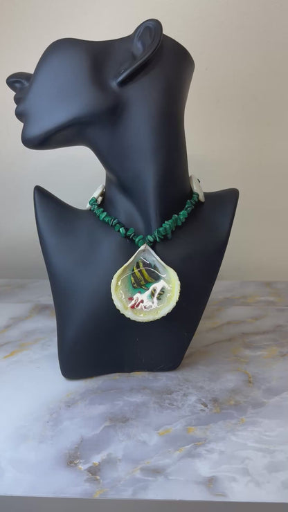 Spadefish With Green Glass Crystals Necklace Resin‑Encased Shell Collection Shell Necklaces, Epoxy Resin Necklace