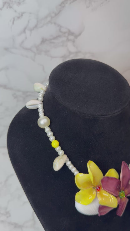 Sofia Real Seashell & Preserved Flower Necklace | Handmade Ocean & Botanical Jewelry
