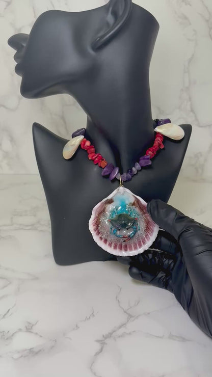 Set Blue Crab Necklace Resin‑Encased Shell Collection Shell Necklaces Sea Necklaces Epoxy Resin
