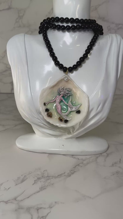 December Icy Pink Mermaid Sea Shell Necklace – Mermaid in Shell with UV Resin