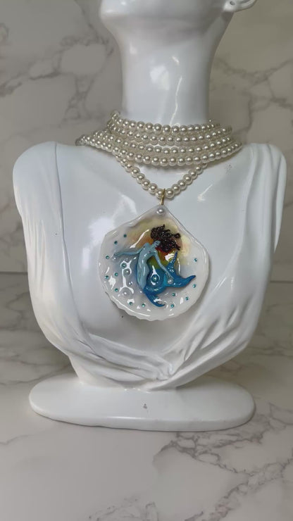 January Blue Mermaid Sea Shell Necklace – Mermaid in Shell with UV Resin
