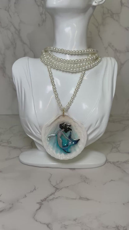 Latina Mermaid Necklace Handmade Latina Mermaid Necklace Encapsulated in Real Shell with UV Resin on Pearl Strand