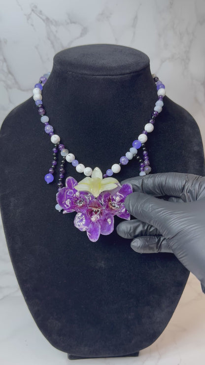 Abril Quadruple Purple Orchid Necklace - Real Orchid Necklace – Natural Flower Preserved in Resin