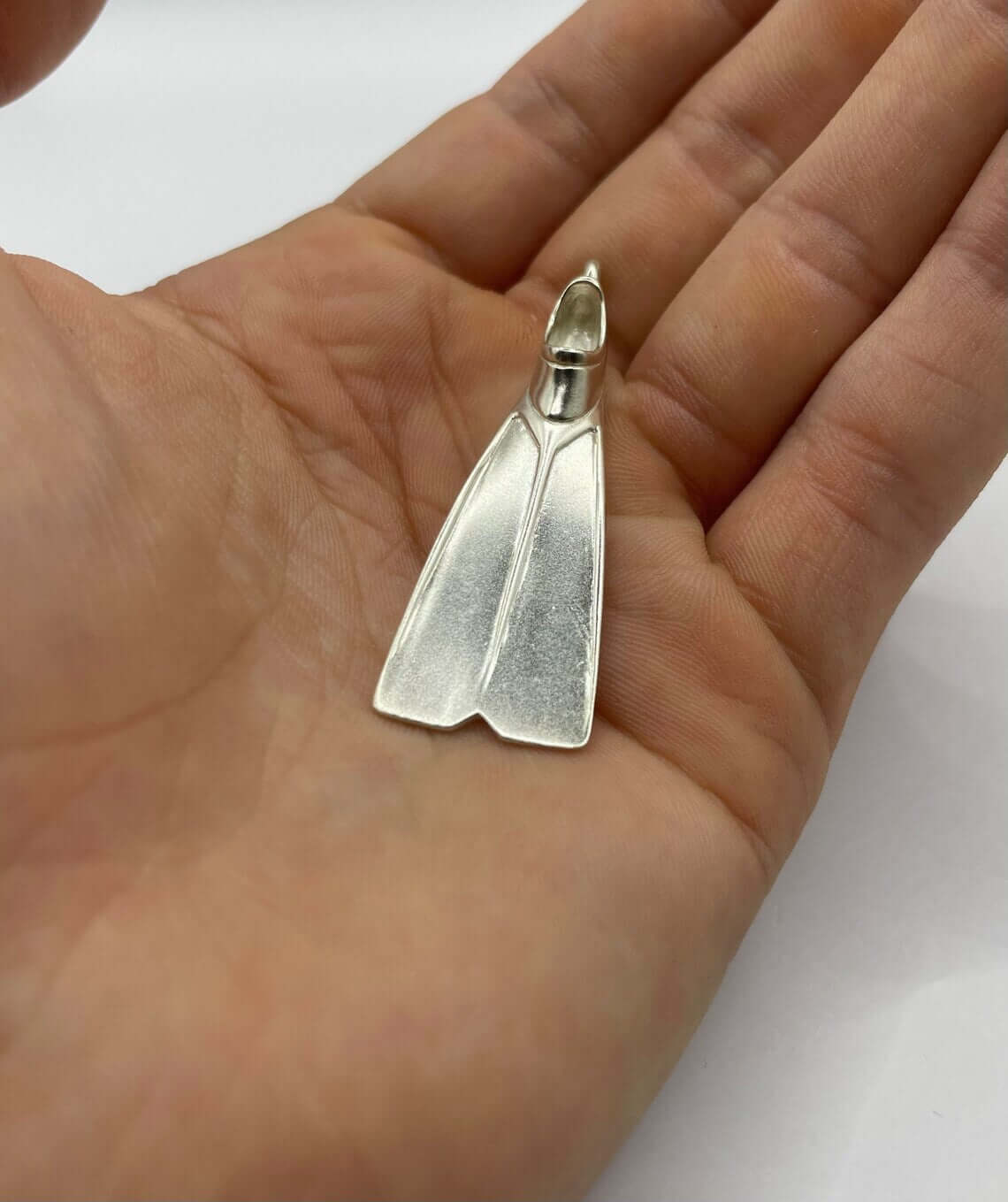 Diving fin,  fisherman, 3D pendant - Lluch Jewelry