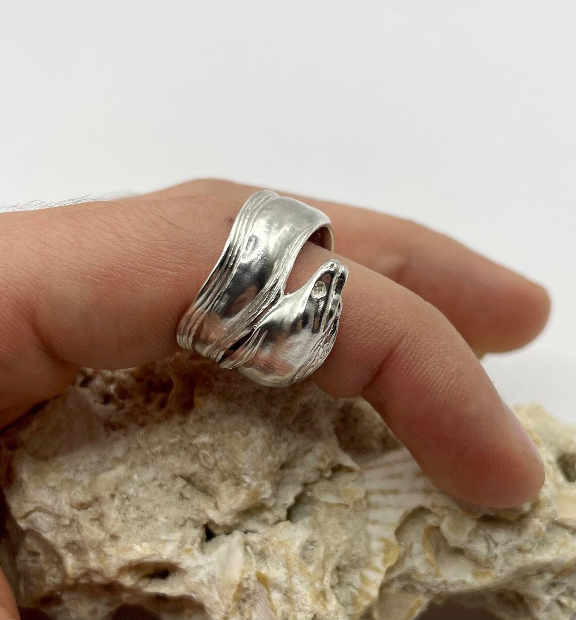 Short Thick Moray Eel Ring - Lluch Jewelry